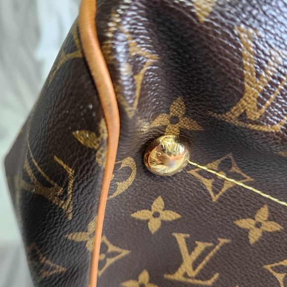 Authentic LOUIS VUITTON Monogram Tivoli GM - Picture 11 of 16